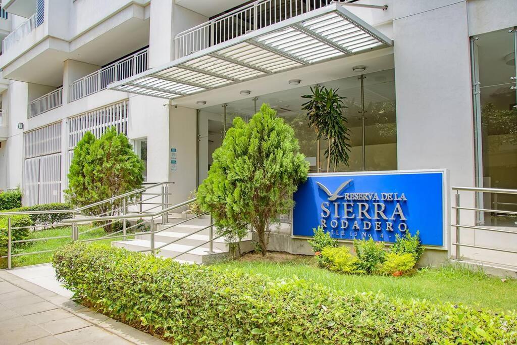 Apartamento Con Vista Al Mar Rodadero Santa Marta (Magdalena)